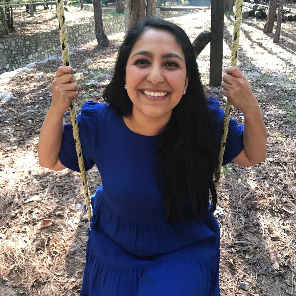 Meet your Posher, Bitia